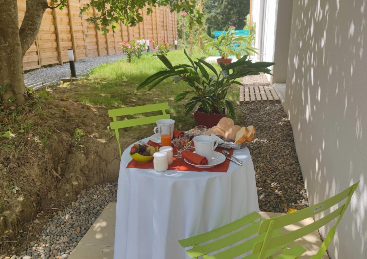 Les Treilles De - Et Sauna Interieur Bed & Breakfast *
